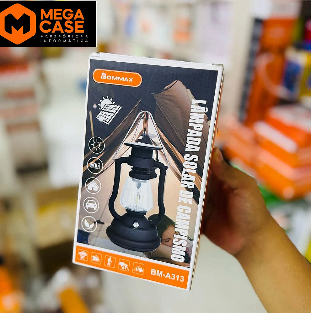 Lanterna Luatek modelo LT-P93 com bateria externa 18650, luz forte e ajuste de intensidade. Ideal para ambientes escuros e emergências.
